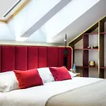 公寓式酒店 Golden Queen Deluxe Jacuzzi - Old Town 克拉科夫