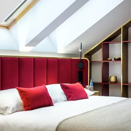 Apartahotel Golden Queen Deluxe Jacuzzi - Old Town Cracovia